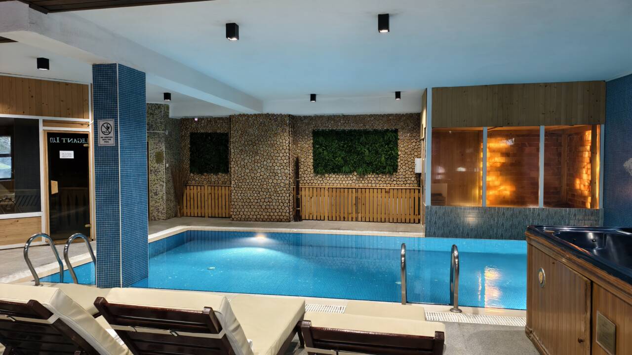 format: 0; filter: 0; fileterIntensity: 0.0; filterMask: 0; captureOrientation: 0;
runfunc: 0; algolist: 0;
multi-frame: 1;
brp_mask:0;
brp_del_th:0.0000,0.0000;
brp_del_sen:0.0000,0.0000;
motionR: 0;
delta:1;
bokeh:1;
module: photo;hw-remosaic: false;touch: (-1.0, -1.0);sceneMode: 13107200;cct_value: 0;AI_Scene: (-1, -1);aec_lux: 348.0;aec_lux_index: 0;albedo:  ;confidence:  ;motionLevel: -1;weatherinfo: weather?null, icon:null, weatherInfo:100;temperature: 26;